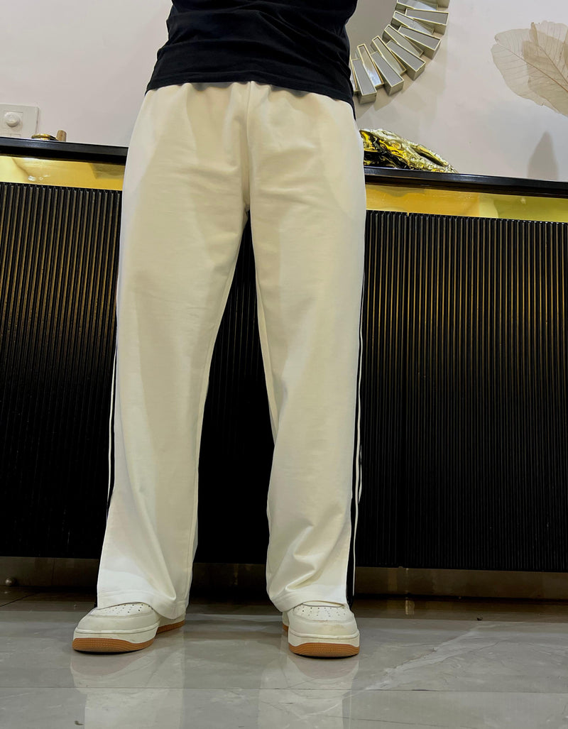 Men Extra Wide Leg Jogger with Contrast Stripe and Slit