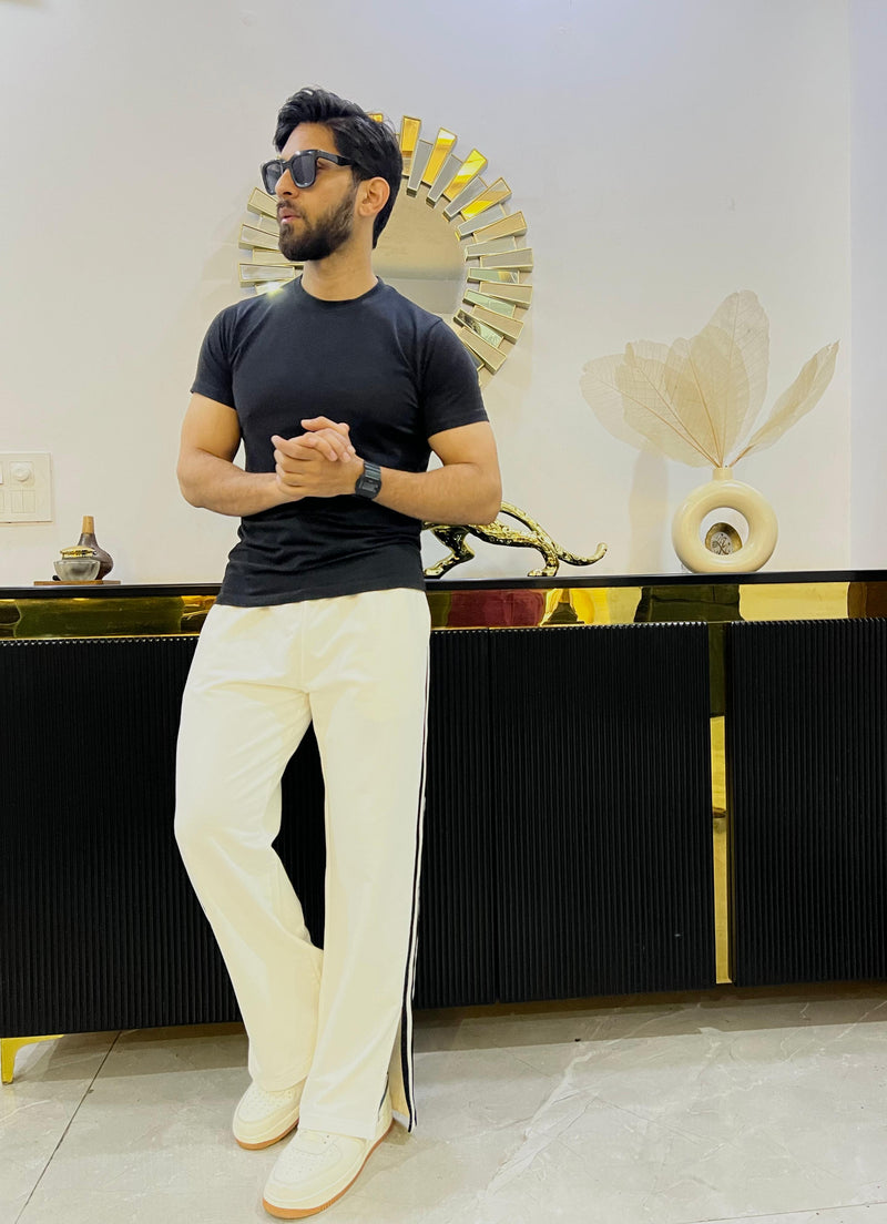 Men Extra Wide Leg Jogger with Contrast Stripe and Slit