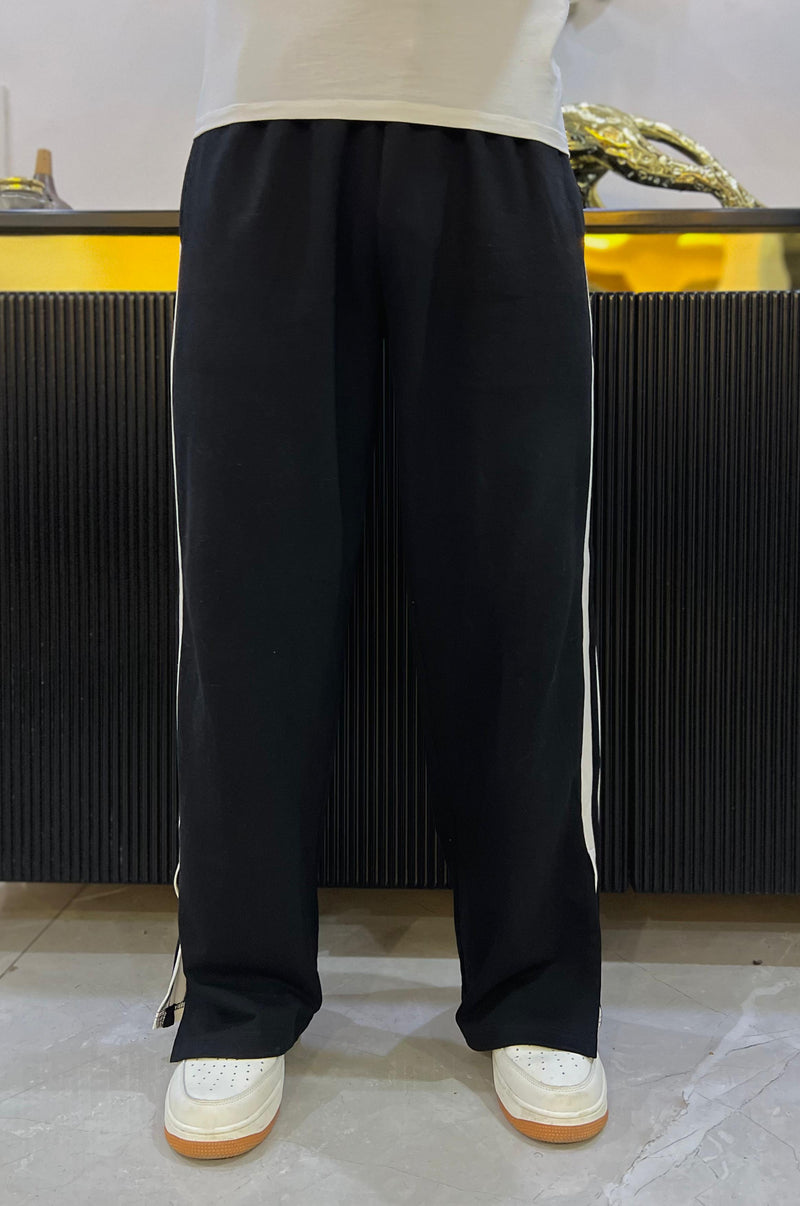 Men Extra Wide Leg Jogger with Contrast Stripe and Slit