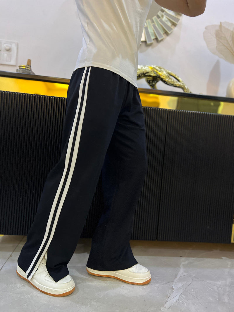 Men Extra Wide Leg Jogger with Contrast Stripe and Slit