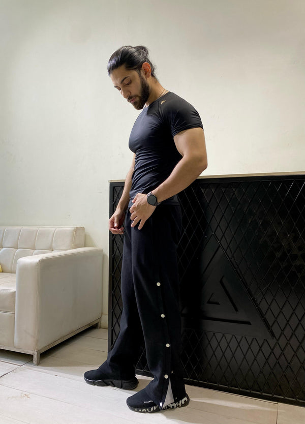 MEN'S CROSS STITCH  COMPRESSION  T-SHIRT-BLACK